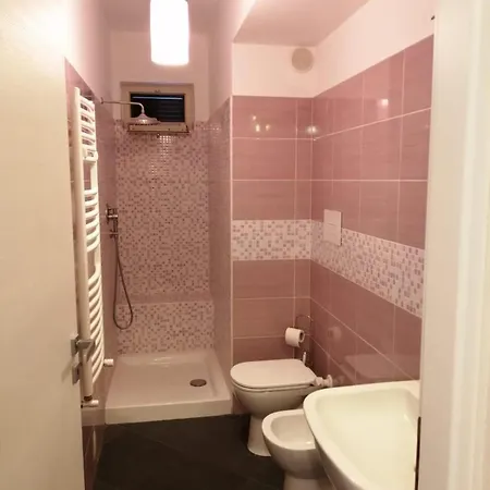 아파트 Avignone 96 - Moderno Bilocale Zona Centro 메시나