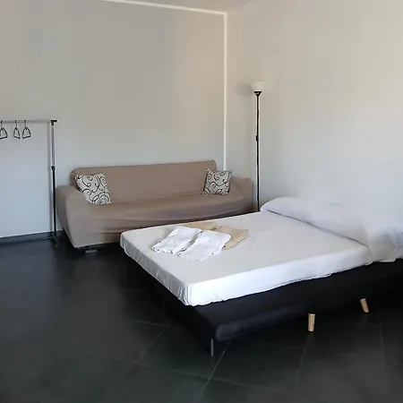 Avignone 96 - Moderno Bilocale Zona Centro *